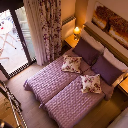 Ermioni Apart Otel 4*
